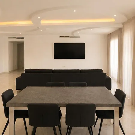 Aparthotel B51 Executive Flats