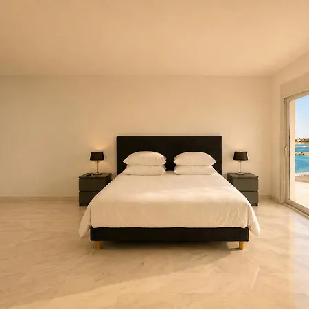 B51 Executive Flats Aparthotel